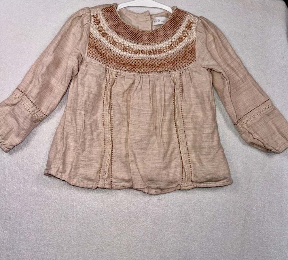 Zara Baby Embroidered Smocked Yoke Blouse Top Size 2-3 Years